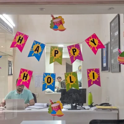 Automated bottling of Holi colors